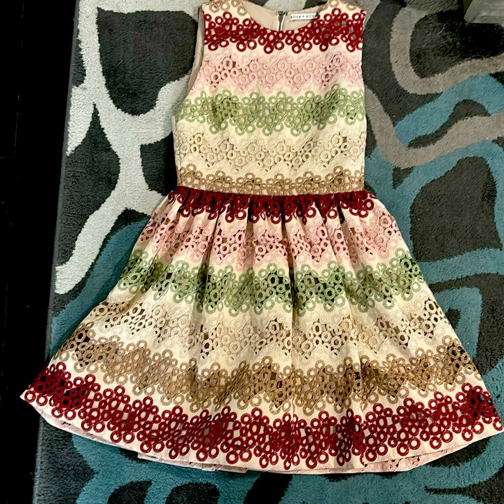 Stunning Alice + Olivia cocktail dress - NWT!!